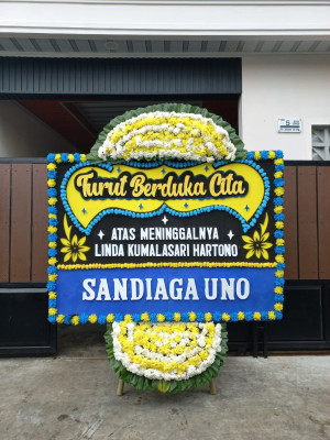 Papan Bunga Duka di Rejonegoro